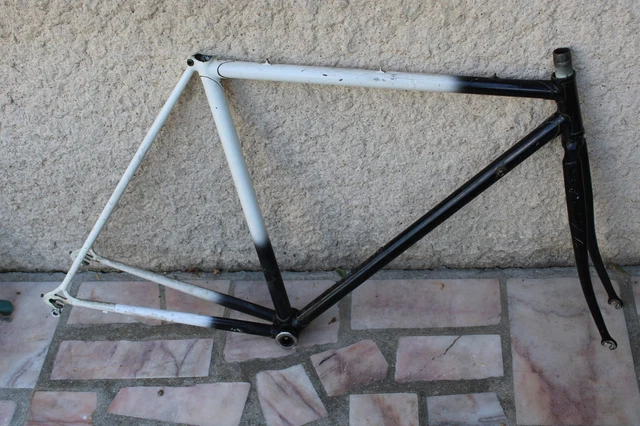 ANCIEN PETIT VÉLO enfant à pneu plein FMG LYON old bike children EUR 99,00 - PicClick FR