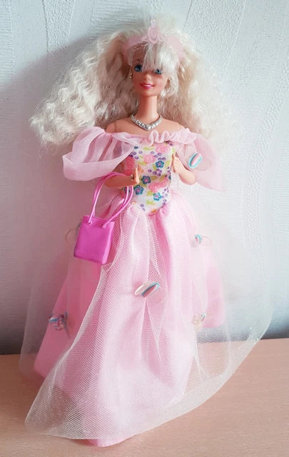 MATTEL - POUPÉE Barbie Butterfly Art - Tattoo - 1998 EUR 7,00 - PicClick FR MATTEL - POUPÉE Barbie Butterfly Art - Tattoo - 1998 EUR 7,00 - PicClick FR