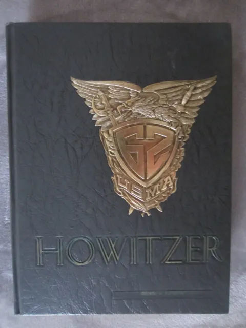 The Howitzer 1962 Yearbook Untied States Military Academy West Point