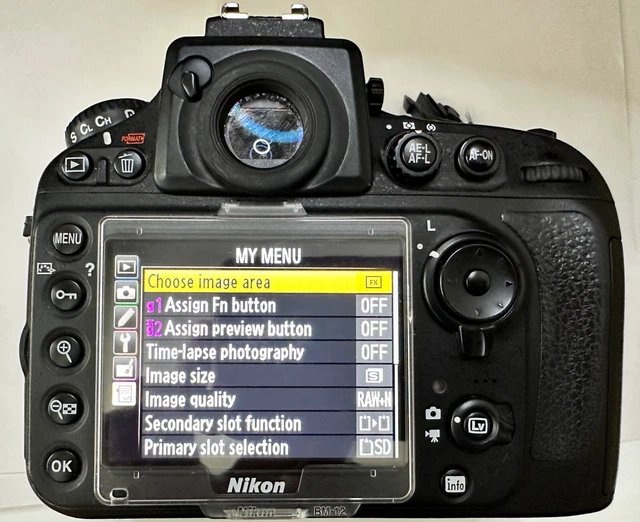 Nikon D800 36.3 MP Digital SLR Camera - (Body Only) Shutter=27k 3