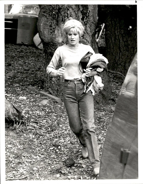 BR50 1985 Rare Original Photo STEPHANIE ZIMBALIST Love on the Run Sexy Actress