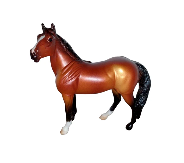 Reeves Breyer Stablemate Bay White Socks Blaze Stock Cow Horse Mare