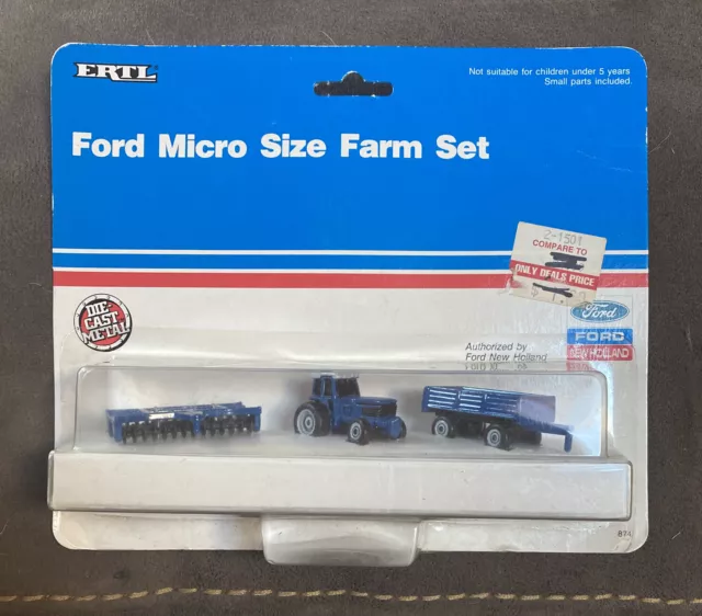 Ertl FORD NEW HOLLAND MICRO SIZE FARM SET Die Cast Metal 1990 874 71FO