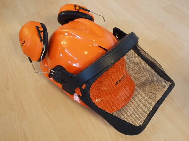 Stihl Forsthelm 884 2401 Peltor G22C H31P3 Schutzhelm Forstarbeiter