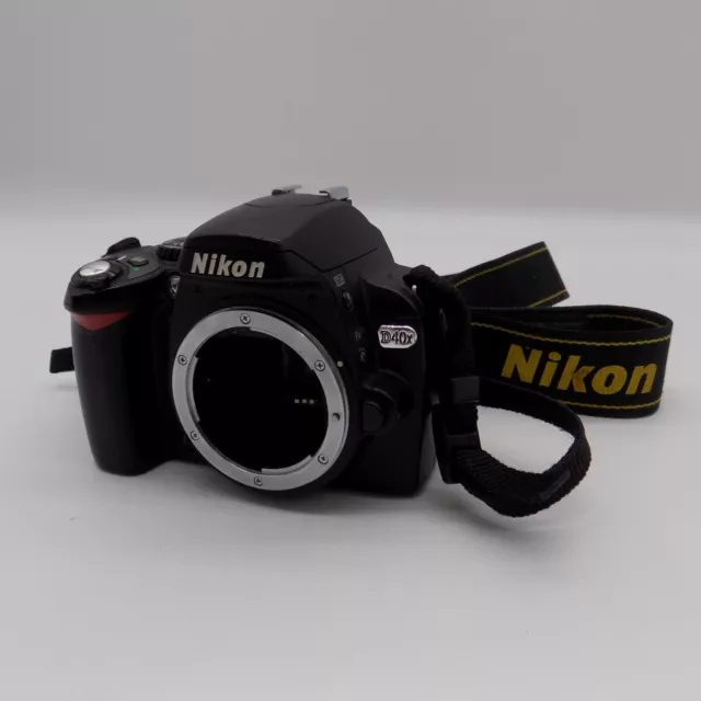 Nikon D40X 10.2 MP Digital SLR Camera Black  (BODY ONLY) UNTESTED FOR PARTS