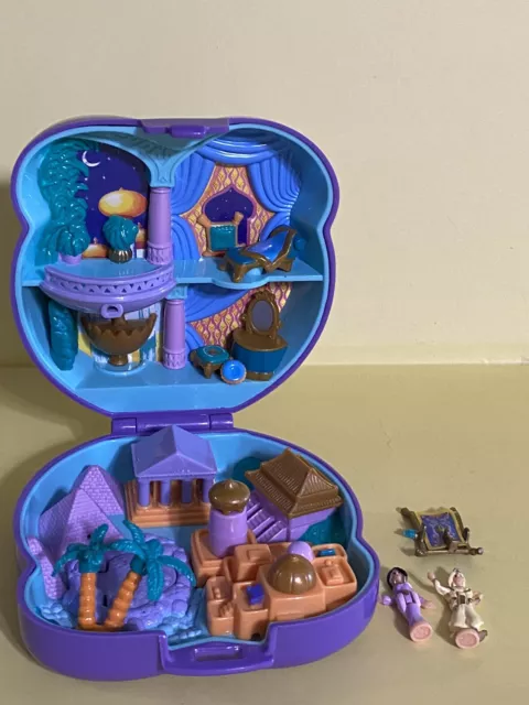 Vintage Polly Pocket COMPLETE Disney Aladdin Compact with Figures Bluebird 1995