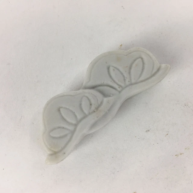 Japanese Porcelain Chopstick Rest Holder Vtg White Pine Tree Shape Hashioki CR25