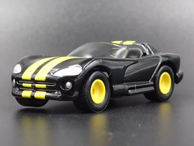 1992-1996 Dodge Viper Rt/10 1:64 Scale Collectible Diorama Diecast Model Car