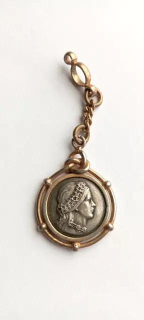 Ancienne Médaille De Châtelaine Argent Sur Métal Doré.