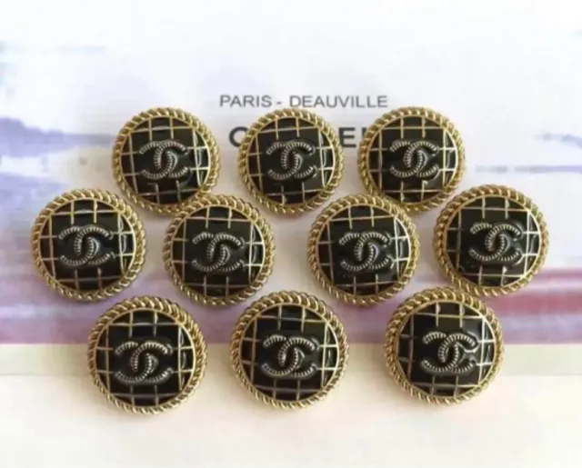 Chanel vintage necklace coin - Gem