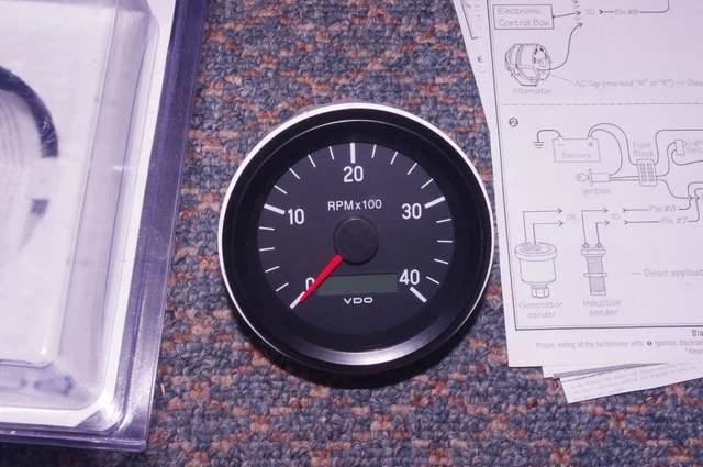 VDO Tachometer Pulse Generator Sender Hourmeter Tach Vision Black Diesel Sensor VDO Tachometer Pulse Generator Sender Hourmeter Tach Vision Black Diesel Sensor