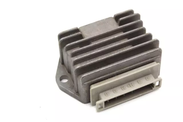 Aprilia Regolatore Tensione Per Af1 125-Etx125-Tuareg 125-Asr125       Ap8112354