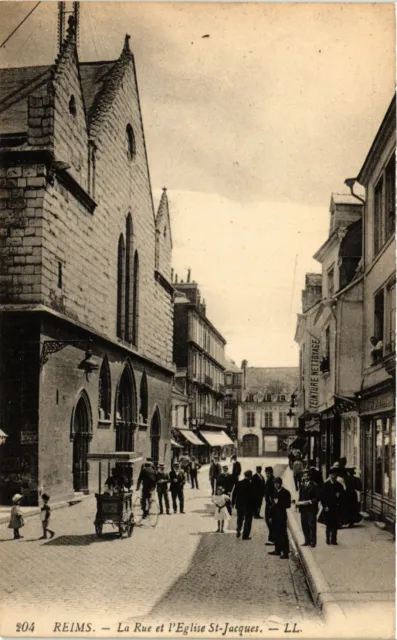 CPA REIMS-La Rue et l'Église St-Jacques (346210)