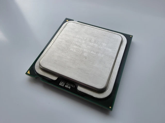 INTEL CORE Extreme QX6700 Quad Core Socket 775 8MB