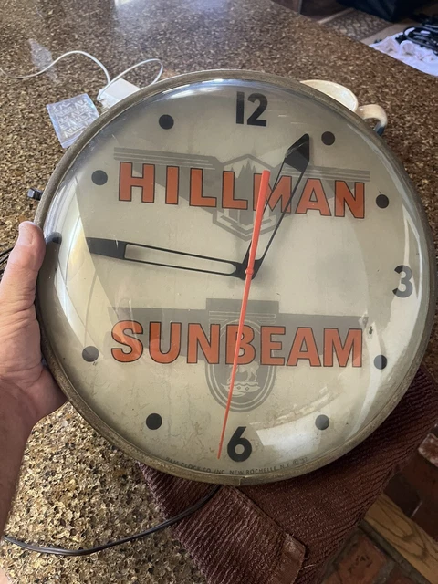 RARE VINTAGE PAM 1957 HILLMAN SUNBEAM LIGHTED DOMED WALL CLOCK 15