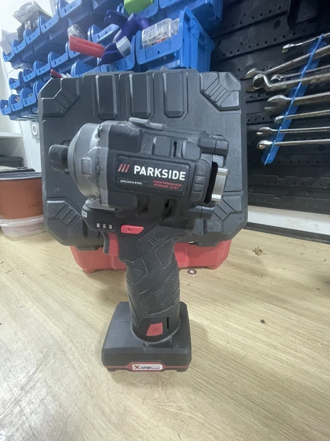Visseuse sans fil PBSAE 12 A1, 12 V