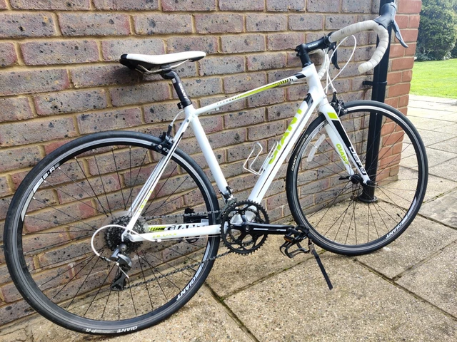 GIANT DEFY 4 sports bicycle 2015 model. 50cm frame. Excellent condition. 180.00 PicClick UK