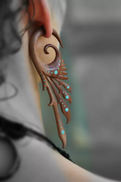 Carved Horn Ear Gauge Pair Expander Piercing Bone Hook Buffalo Tribal Stretcher