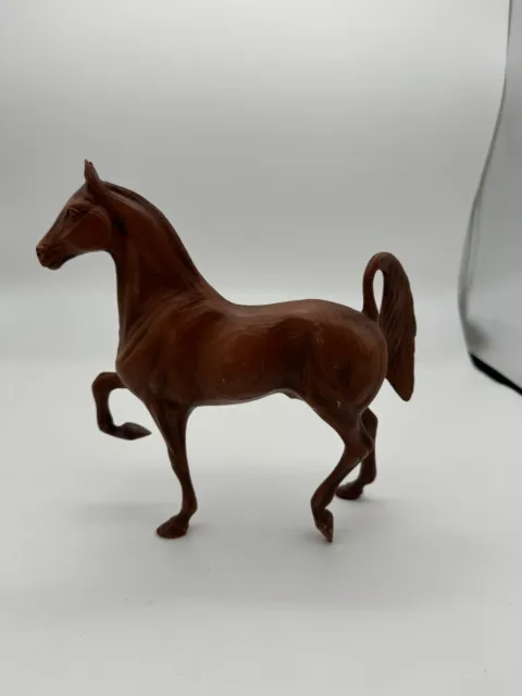 Hartland Horse Walnut Woodcut Style 9" Saddlebred Stallion