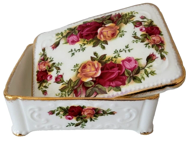 Vintage 60s Royal Albert Old Country Roses Rectangular Jewel Trinket Box As New