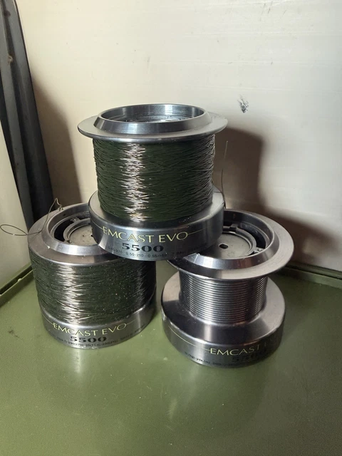 daiwa emcast advanced 5500 big pit reels Silver 5500A GO Outdoors When a gamefish is taking a bait offering and the reel is put in gear Daiwa Emcast Plus 5500A Spinning