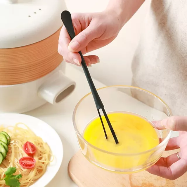 [jichiw] Kitchen Silicone Whisk Non-Slip Easy to Clean Egg Beater Milk Frother 3