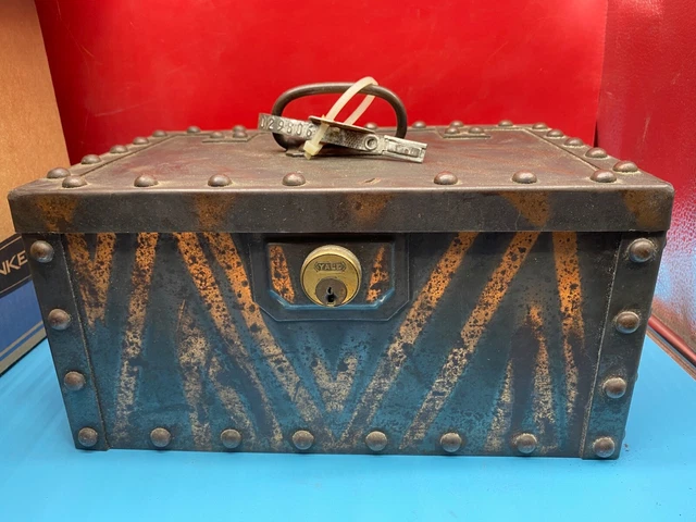 Antique Gothic Designed Riveted  Portable Lock Box Gun Safe Yale Lock W/ Key