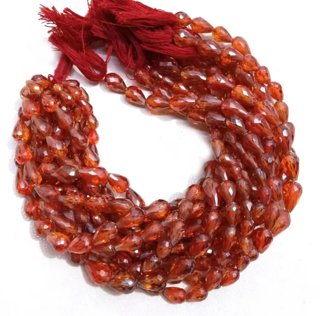 Zircon de couleur rouge à facettes Briolette Drop Shape Beads Loose...