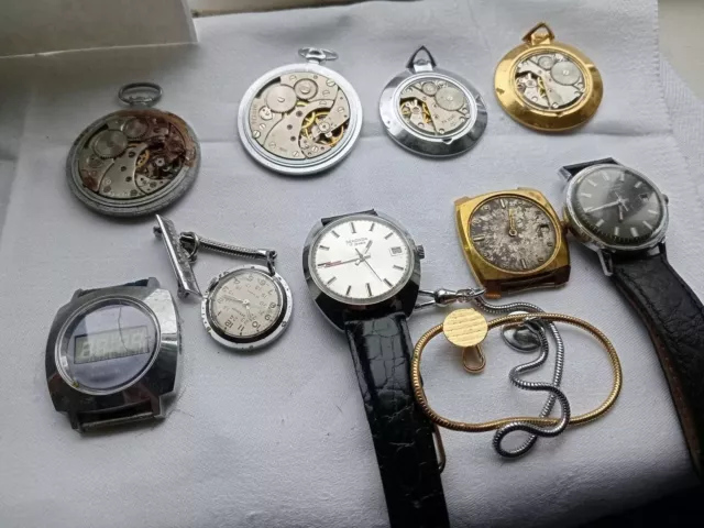 Job Lot Vintage Watches Sekonda USSR Watches & Movements.