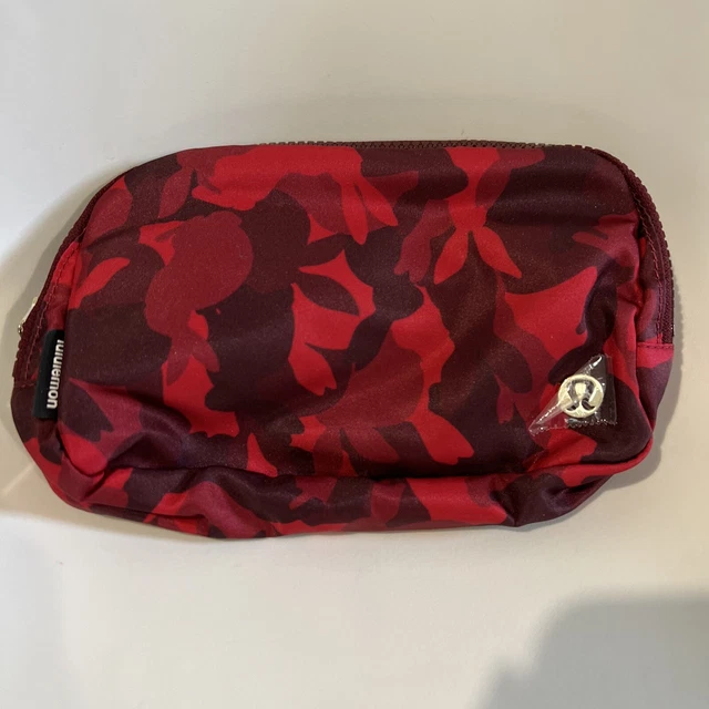 NWT Lululemon Everywhere Belt Bag Lunar New Year Red Rabbit Limited edition