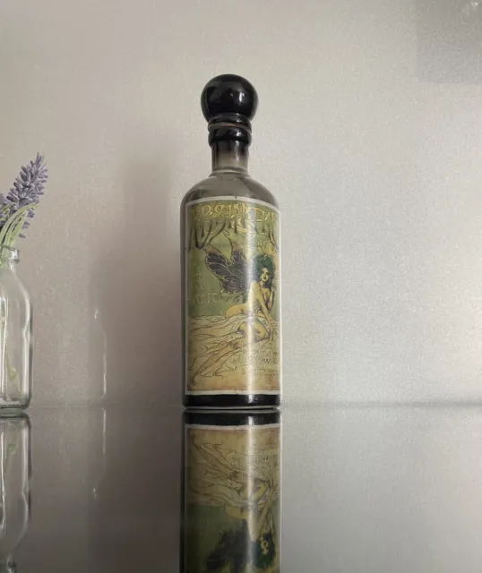 Botella de hadas de absenta de Némesis ahora - aspecto gótico victoriano vidrio verde vacío