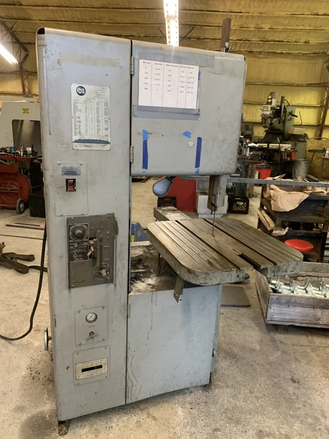 GROB 18" Vertical Band Saw