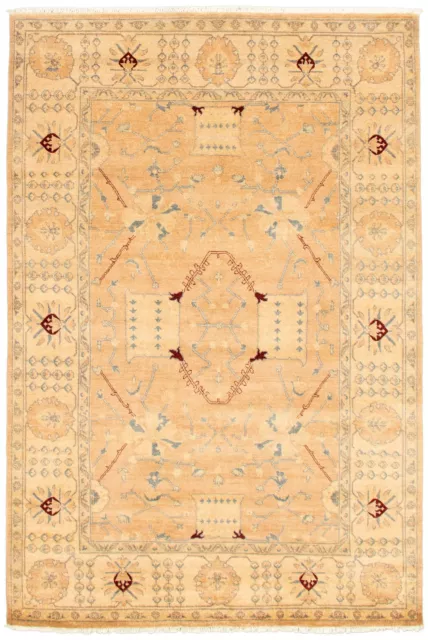 Traditional Hand-Knotted Medallion Carpet 6'1" x 9'0" Wool Area Rug