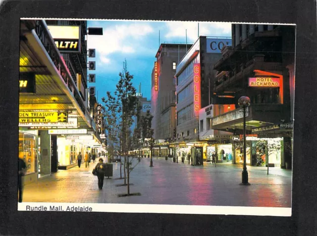 A9097 Australia SA Adelaide Rundle Mall at night postcard