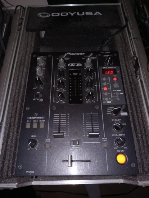 Pioneer DJ DJM-400 Black 2-channel Effects Audio Mixer DJM400 With Odyssey Case