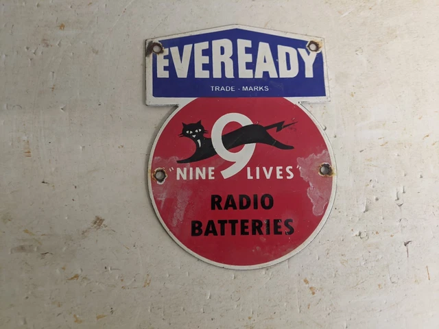 Old Vintage Eveready Radio Battery Porcelain Metal Gas Station Pump Sign Old Vintage Eveready Radio Battery Porcelain Metal Gas Station Pump Sign