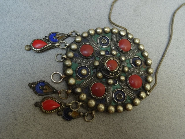 Fibule (broche) Ethnique En Argent Sterling Et Corail Rond - Pièce Vintage Occasion, Belle Patine Du Temps
