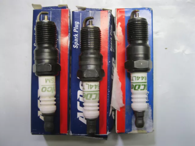 3 Spark Plugs Conventional ACDelco R44LTSM (3 pack, boxes rough)