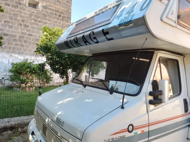 Camper Mirage usato 2.5 TD 1990 Camper Mirage usato 2.5 TD 1990