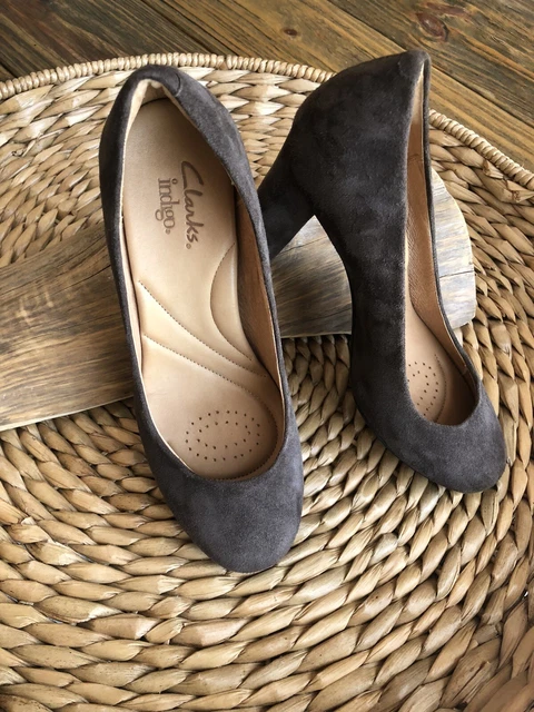 Clarks indigo pumps hot sale