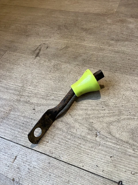 Front Height Adjust Lever, Honda Izy, HRG - GCV135, GCV160, Mower Engine (187)