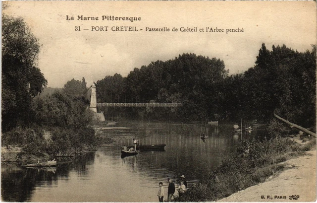 CPA Creteil Passerelle et l'Arbre penche (1348483)
