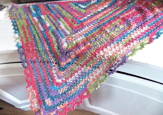 Châle Crochet Fait Main En France – Création Sylvette Raisonnier – Sur Mesure, Blanc Cassé, Polyacrylique