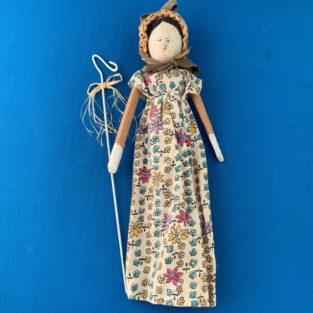 Antique Grodnertal Doll / Shepherdess 10’’ With Straw Bonnet Wooden Peg Doll