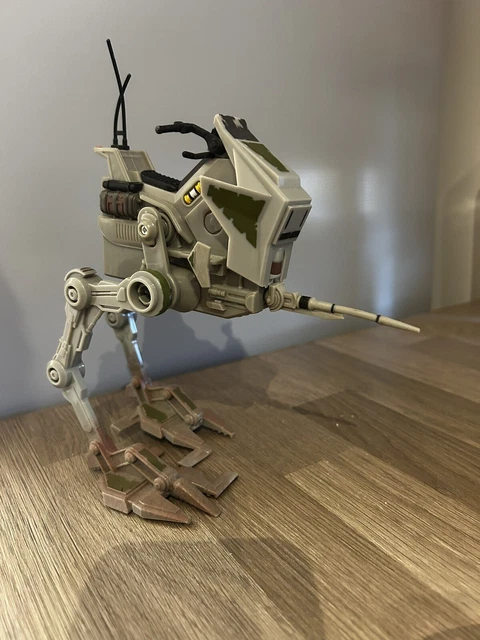 2004 Hasbro Star Wars Revenge of the Sith AT-RT Assault Squad Walker READ