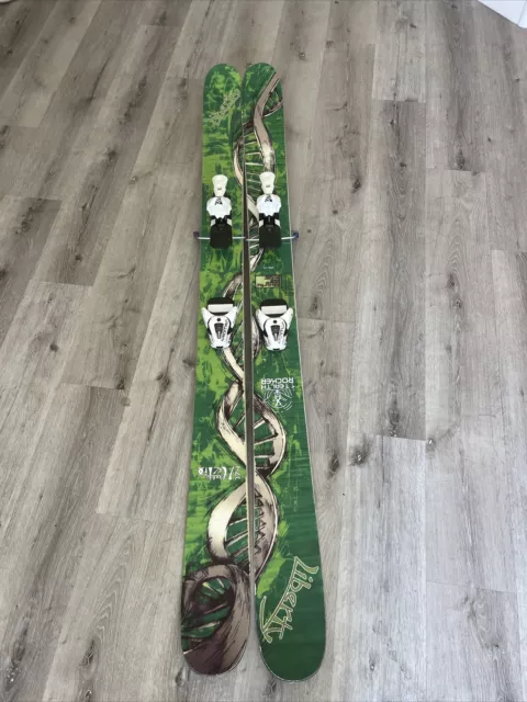 Liberty Double Helix 174 w/ Salomon Bindings Twin Tip Good Condition Liberty Double Helix 174 w/ Salomon Bindings Twin Tip Good Condition
