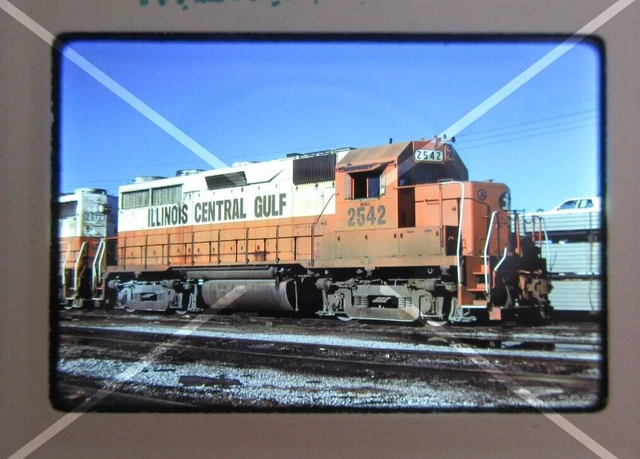 Original '78 Kodachrome Slide ICG Illinois Central Gulf  2542 GP35 Memphis  39Z7