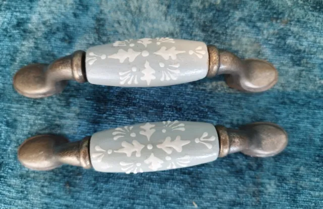 Pair of Vintage Antique Style Drawer Cabinet Furniture Handles Pulls Brass Green