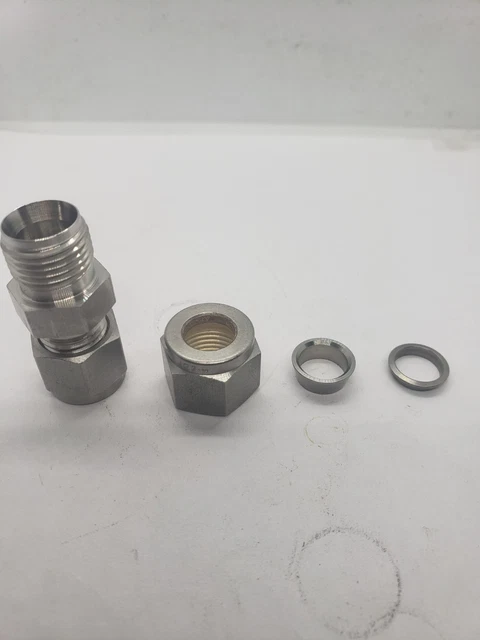 thumbnail image 2 of Swagelok SS-600-7-4 Stainless Steel Female Connector – 3/8" OD Tube X 1/4" FNPT 2 of 6