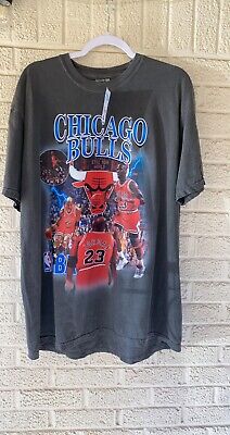 MICHAEL JORDAN Chicago Bulls Trio Championship - vintage 90s nba T-shirt